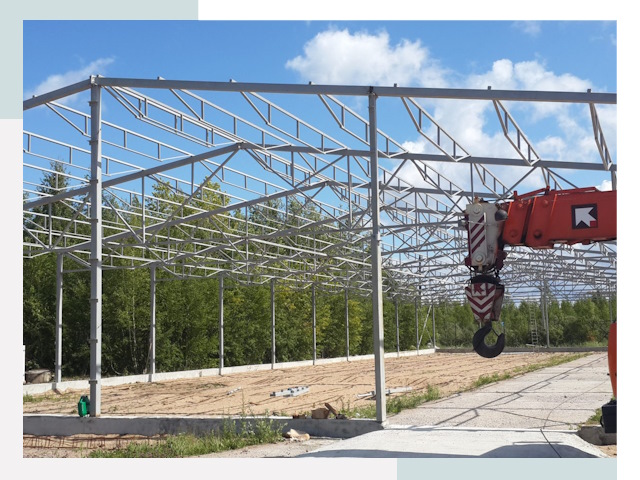 Строительство конюшен в Новокубанск от 624 руб. под ключ