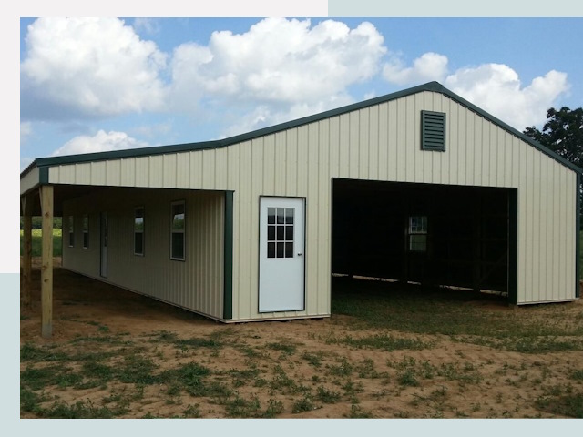 Строительство конюшен в Новокубанске