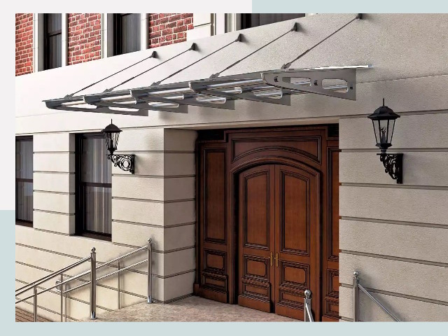 Металлические козырьки от 624 руб. в Новокубанске